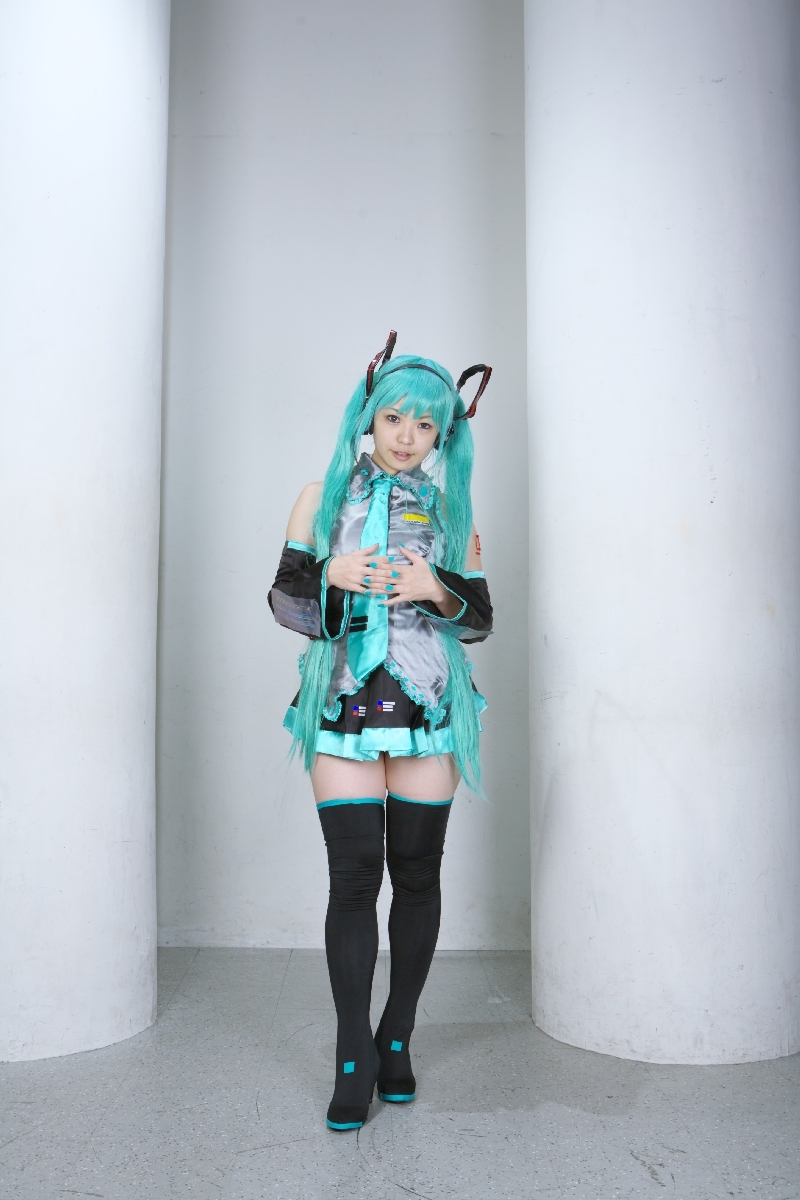 [Cosplay]  Vocaloid - Sexy Hatsune Miku